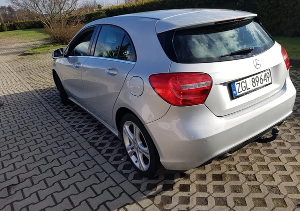 Mercedes-Benz Klasa A cena 42900 przebieg: 190000, rok produkcji 2013 z Goleniów małe 232